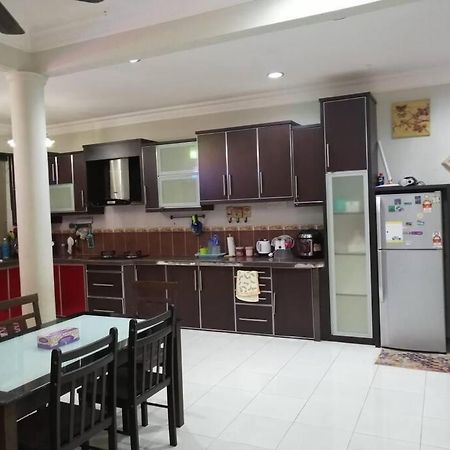 Sri Wang Homestay @ 亚娄 外观 照片