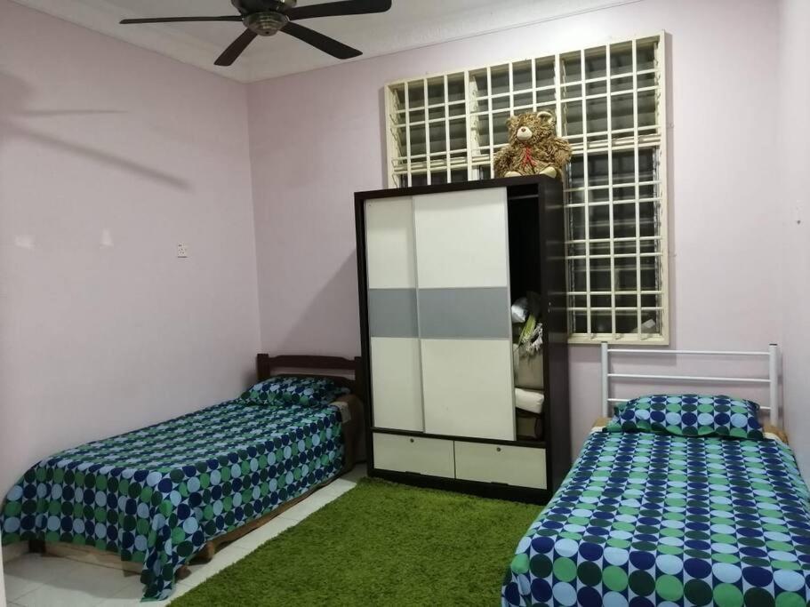 Sri Wang Homestay @ 亚娄 外观 照片